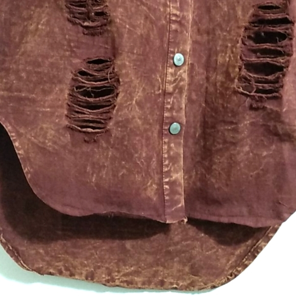 THRILL JEANS RIPPED COLLECTION DENIM JACKET / TOP/ SHIRT SZ MED - Picture 2 of 12
